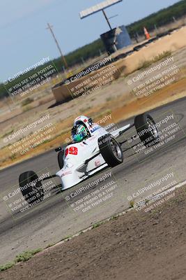 media/Jun-04-2022-CalClub SCCA (Sat) [[1984f7cb40]]/Group 3/Qualifying (Sweeper)/